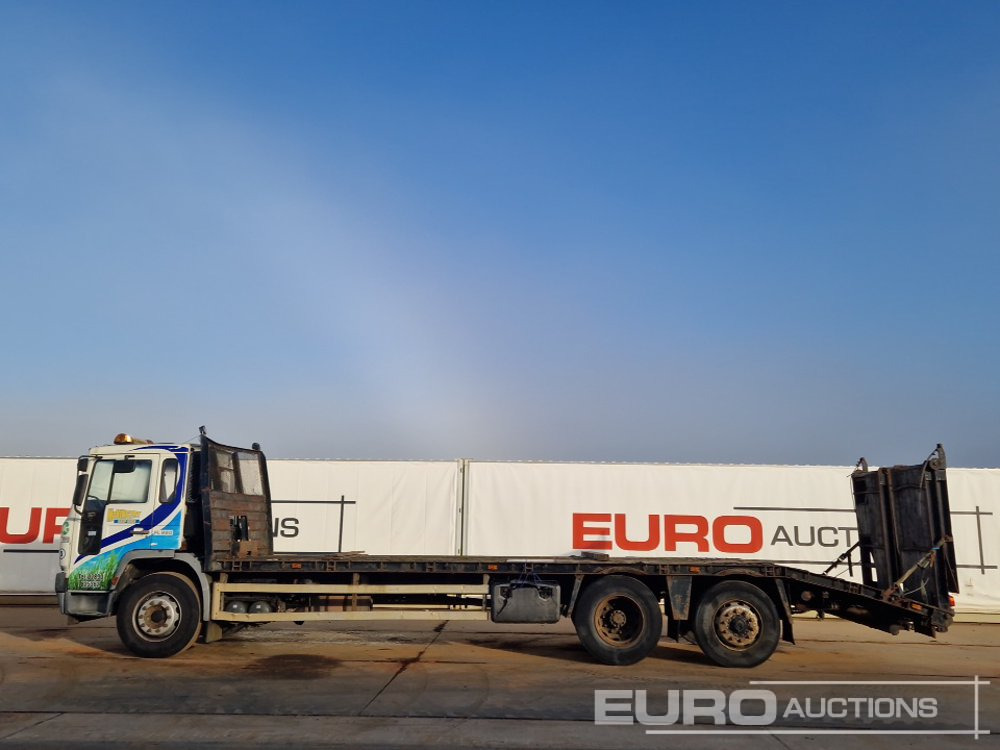 2005 Volvo FL220 - Dropside/ Flatbed truck: picture 2 2005 Volvo FL220 - Dropside/ Flatbed truck: picture 2
