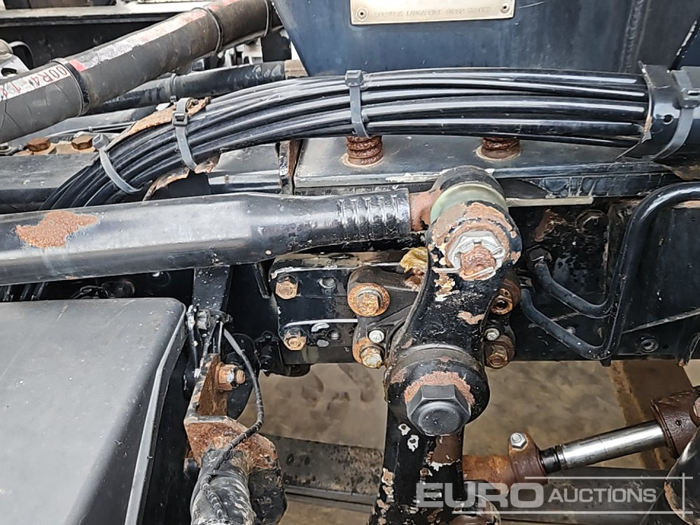 Tank truck 2006 Scania P340: picture 29