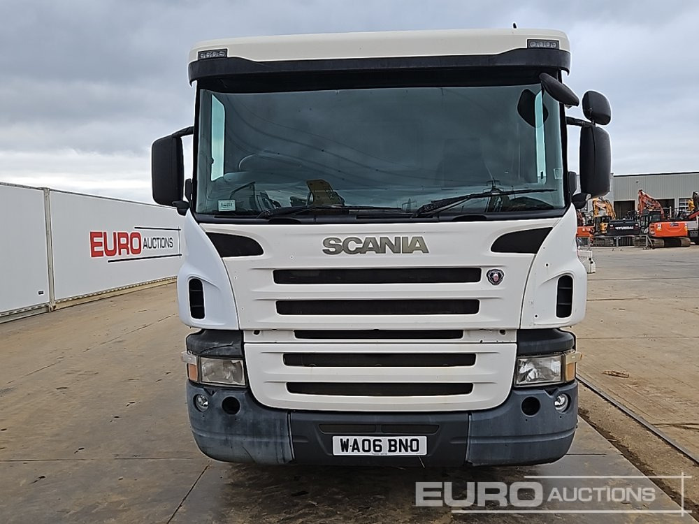 Tank truck 2006 Scania P340: picture 8