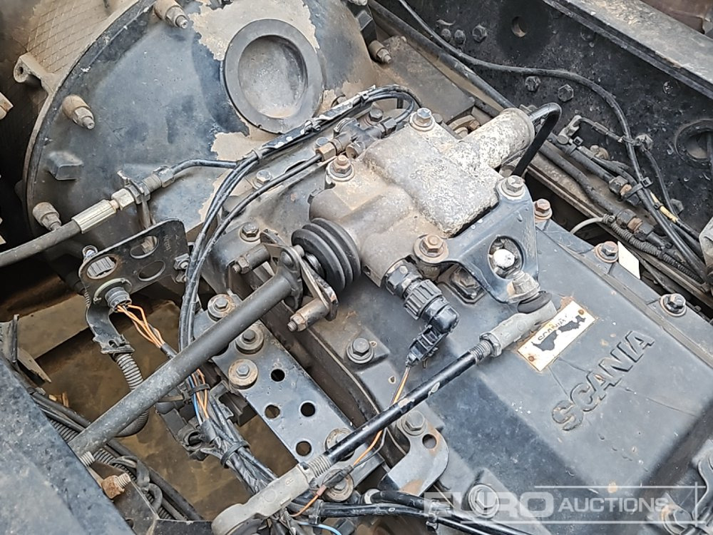 Tank truck 2006 Scania P340: picture 32