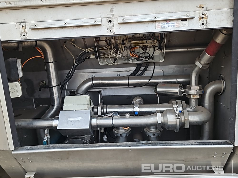 Tank truck 2006 Scania P340: picture 22