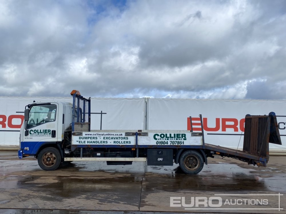 2010 Isuzu N75 - Dropside/ Flatbed truck: picture 2 2010 Isuzu N75 - Dropside/ Flatbed truck: picture 2