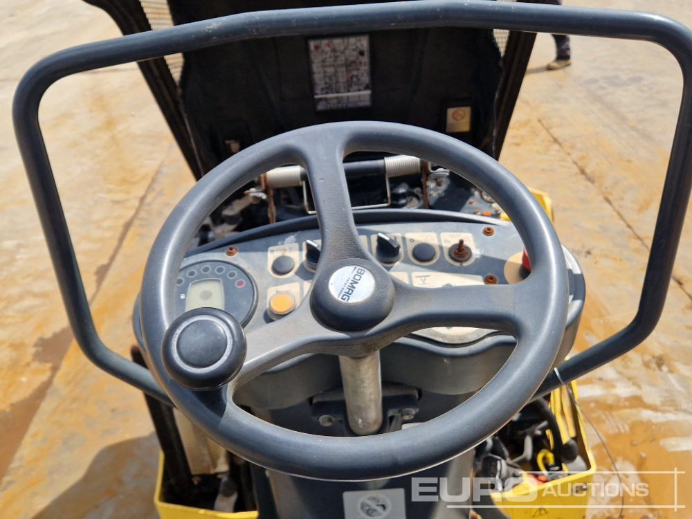 Roller 2011 Bomag BW120AD-4: picture 30