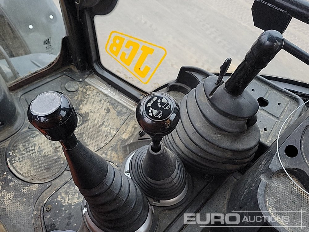 Backhoe loader 2011 JCB 3CX ECO: picture 33