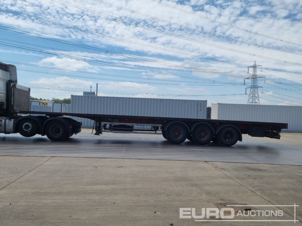 2011 SDC Trailers Tri Axle Flatbed Trailer - Dropside/ Flatbed semi-trailer: picture 2 2011 SDC Trailers Tri Axle Flatbed Trailer - Dropside/ Flatbed semi-trailer: picture 2