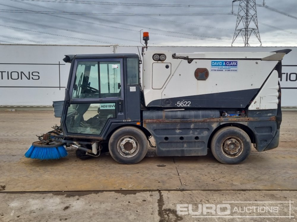 2011 Schmidt Compact 200 - Road sweeper: picture 2 2011 Schmidt Compact 200 - Road sweeper: picture 2