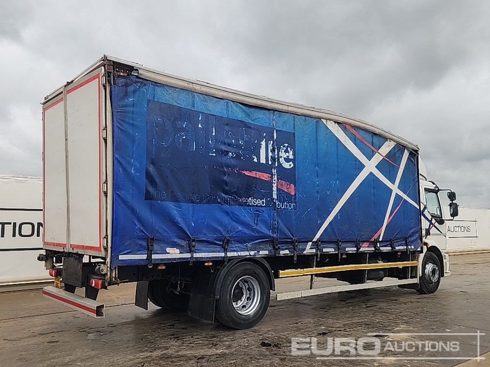 2011 Volvo 240 - Curtainsider truck: picture 5 2011 Volvo 240 - Curtainsider truck: picture 5