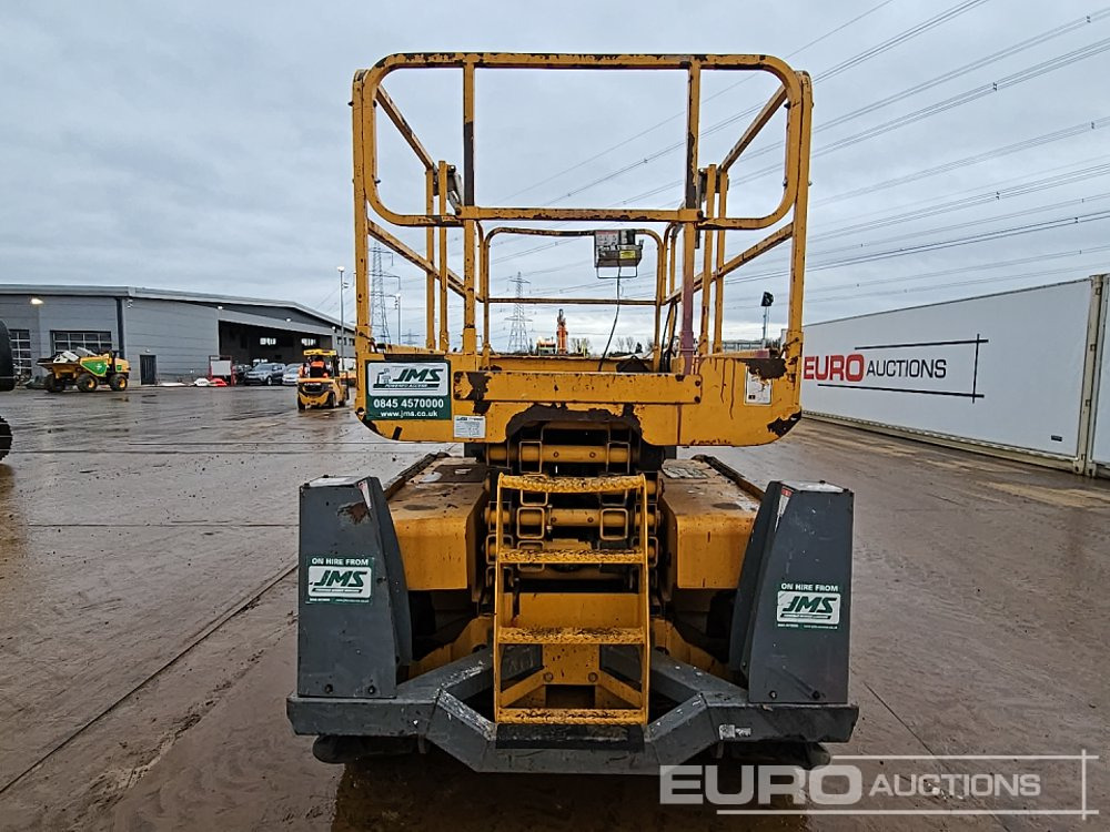 2014 Haulotte Compact 12DX - Aerial platform: picture 4 2014 Haulotte Compact 12DX - Aerial platform: picture 4