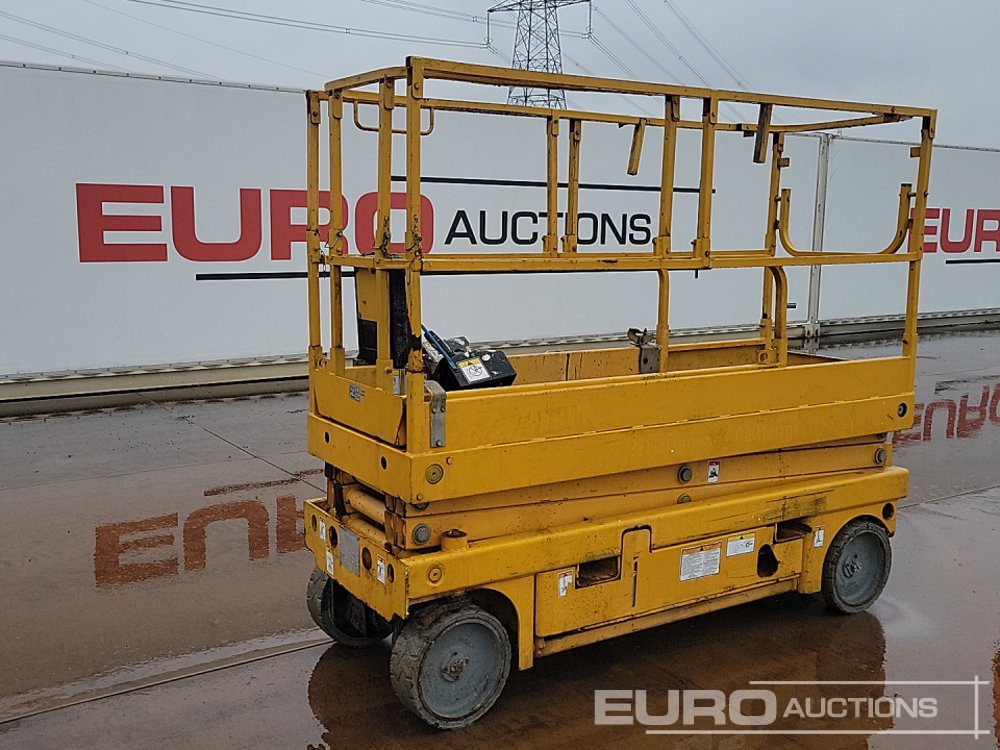 2014 Haulotte Compact 8 - Aerial platform: picture 1 2014 Haulotte Compact 8 - Aerial platform: picture 1