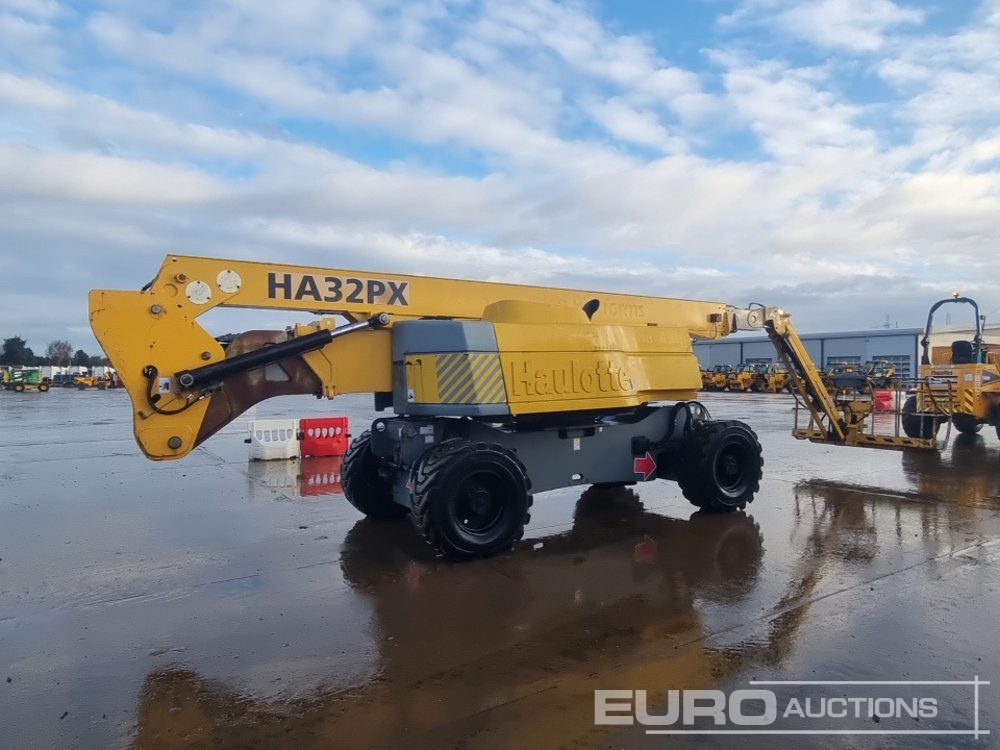 2014 Haulotte HA32PX - Aerial platform: picture 5 2014 Haulotte HA32PX - Aerial platform: picture 5