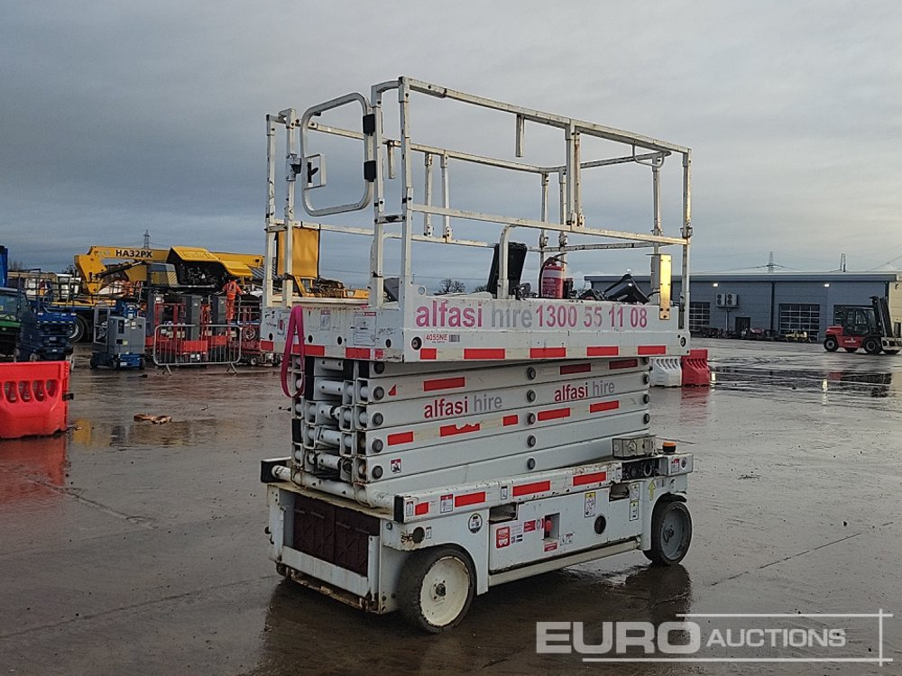 2015 Haulotte Compact 14 - Aerial platform: picture 5 2015 Haulotte Compact 14 - Aerial platform: picture 5