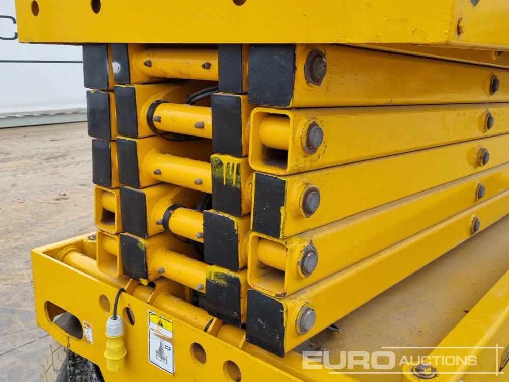 Aerial platform 2015 Haulotte Compact 14: picture 13 Aerial platform 2015 Haulotte Compact 14: picture 13