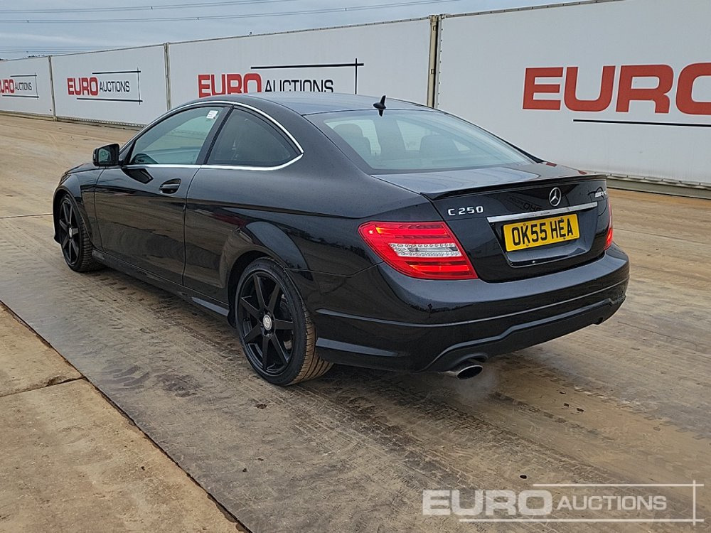 2015 Mercedes C250 AMG - Car: picture 3 2015 Mercedes C250 AMG - Car: picture 3