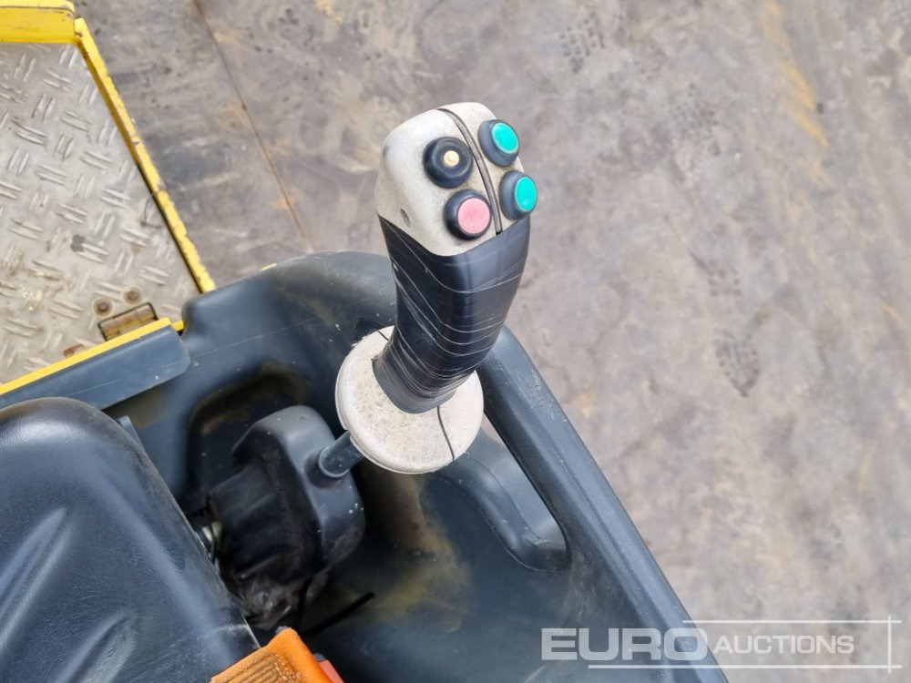 Roller 2017 Bomag BW80AD-5: picture 27