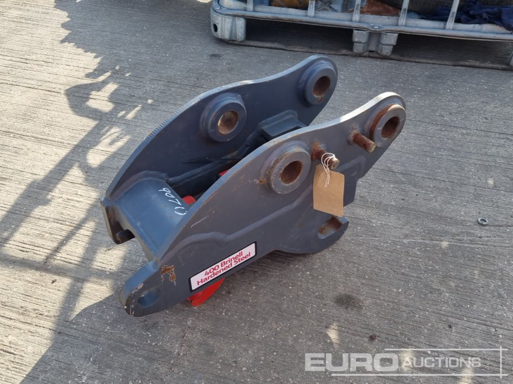 2017 Strickland Hydraulic Double Lock QH 45mm Pin to suit 4-6 Ton Excavator - Quick coupler: picture 1 2017 Strickland Hydraulic Double Lock QH 45mm Pin to suit 4-6 Ton Excavator - Quick coupler: picture 1