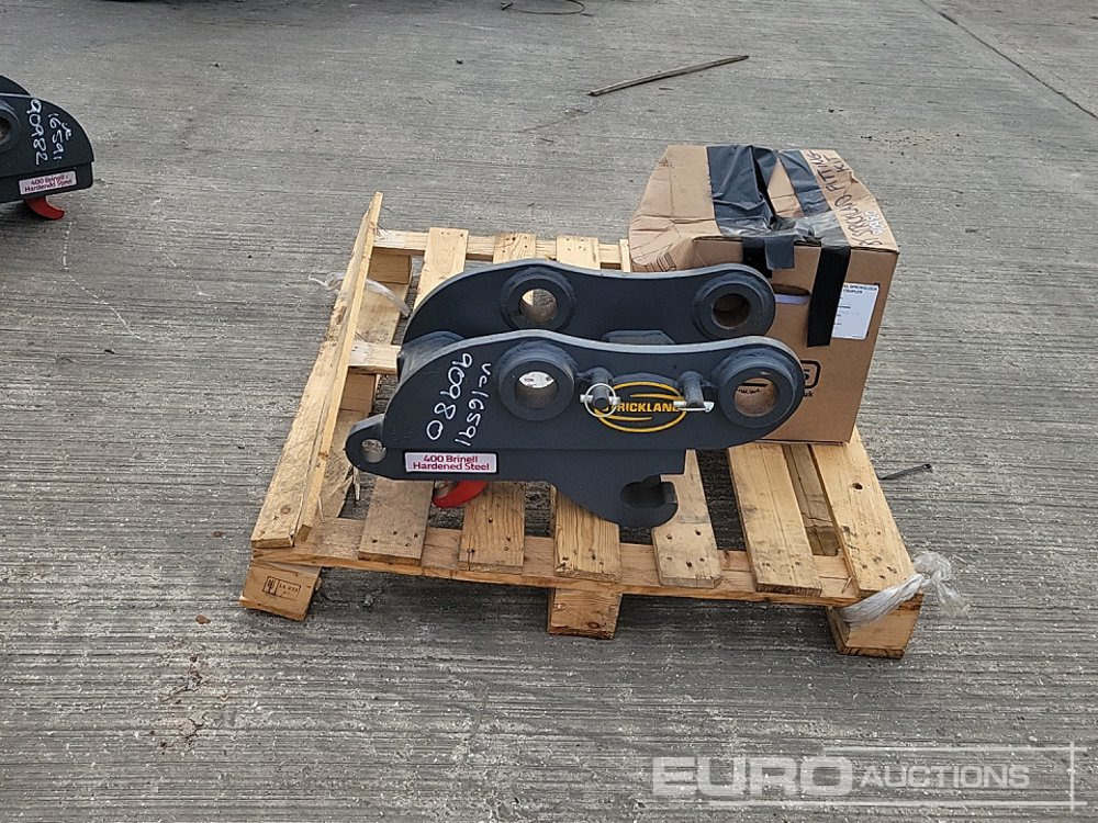 2017 Strickland Hydraulic Double Lock QH 60mm Pin to suit 10 Ton Excavator, Fitting Kit - Quick coupler: picture 2 2017 Strickland Hydraulic Double Lock QH 60mm Pin to suit 10 Ton Excavator, Fitting Kit - Quick coupler: picture 2