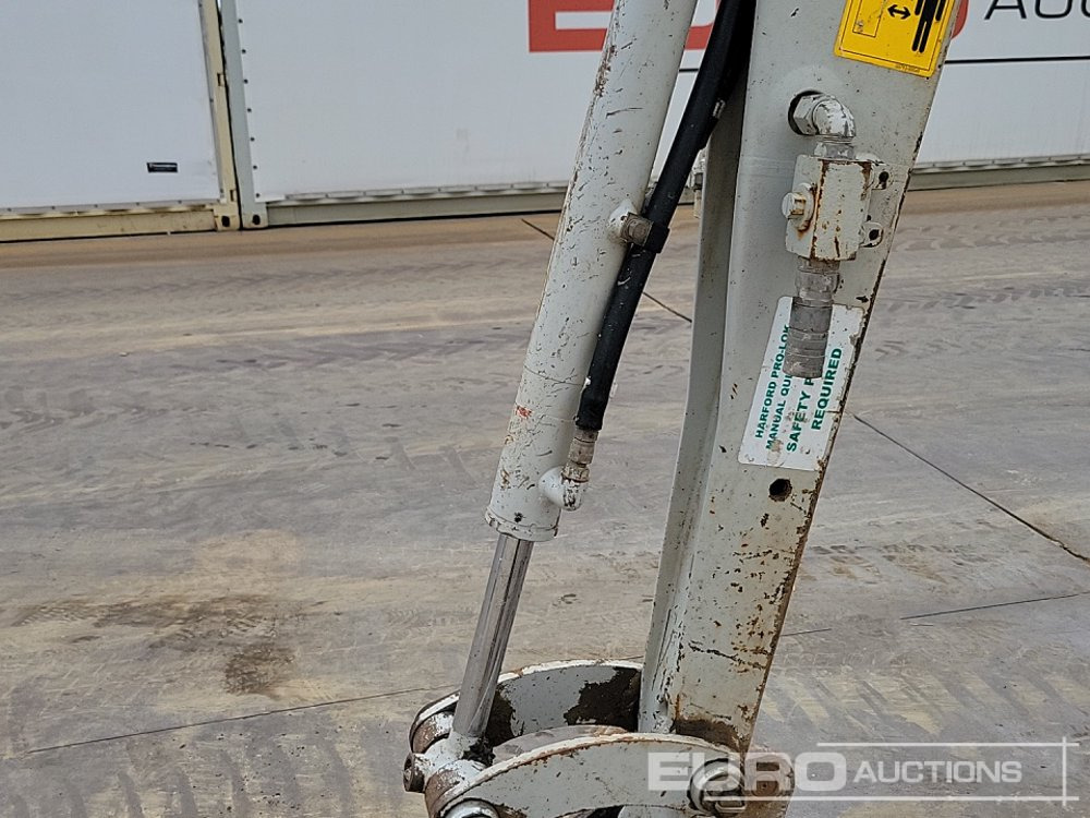 Mini excavator 2018 Takeuchi TB216: picture 33