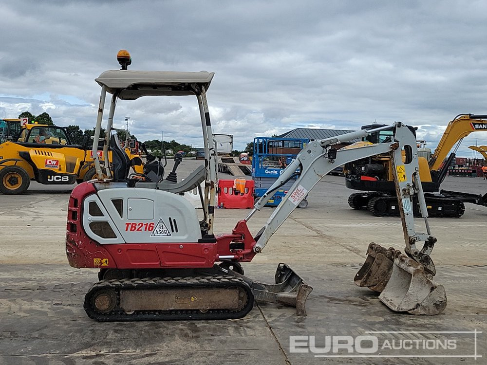 Mini excavator 2018 Takeuchi TB216: picture 6