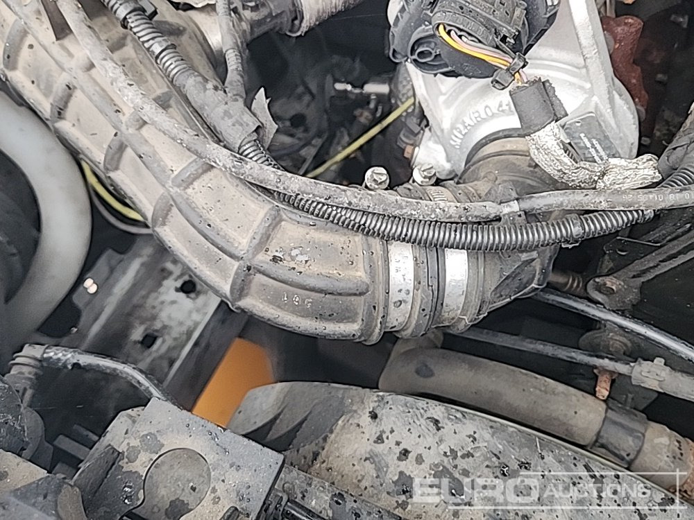 Flatbed van 2019 Ford Transit 350: picture 36