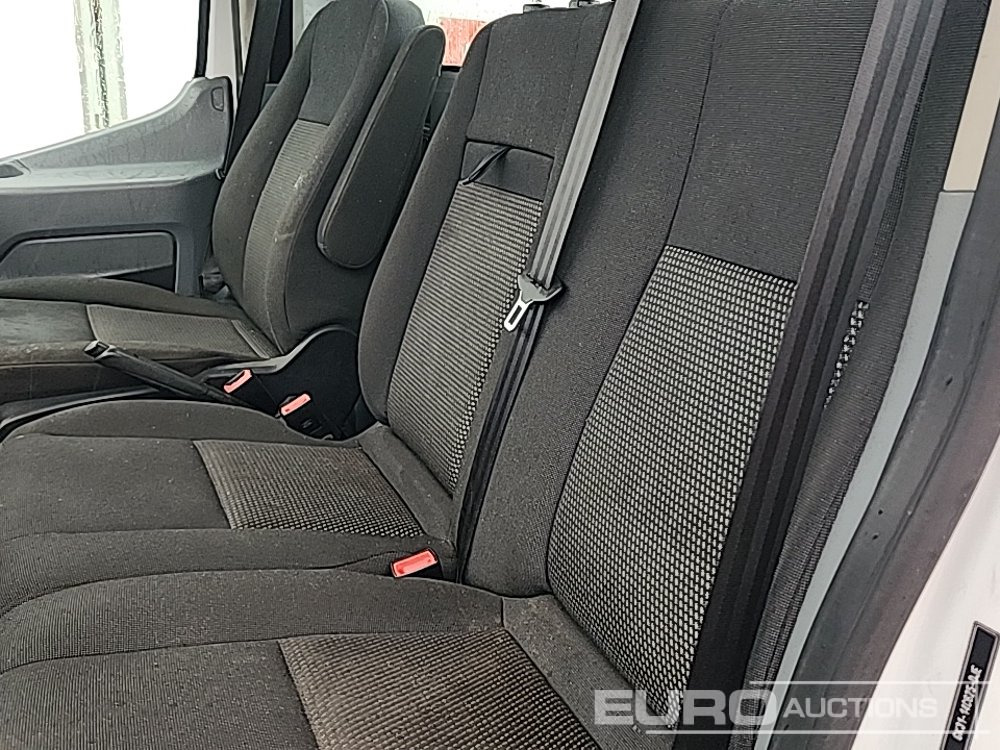 Flatbed van 2019 Ford Transit 350: picture 19