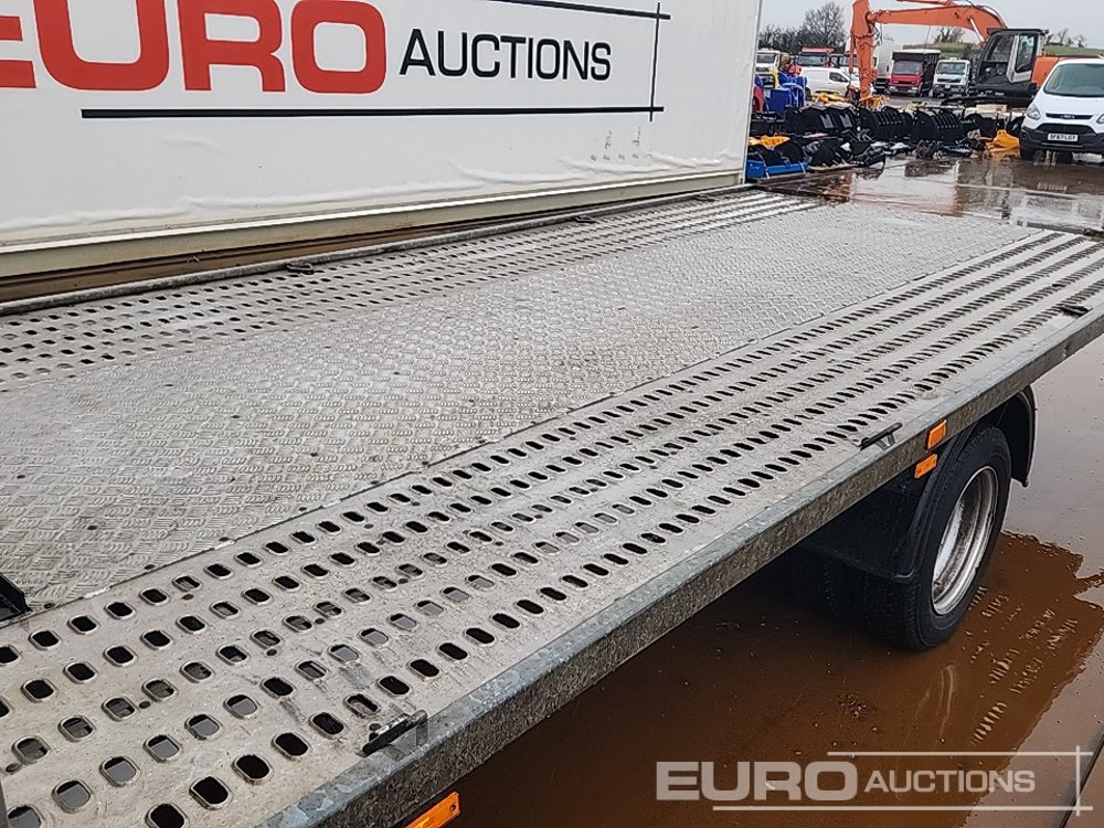 Flatbed van 2019 Ford Transit 350: picture 13