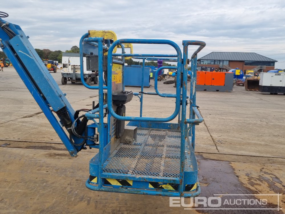 Aerial platform 2019 Genie Z62/40: picture 18
