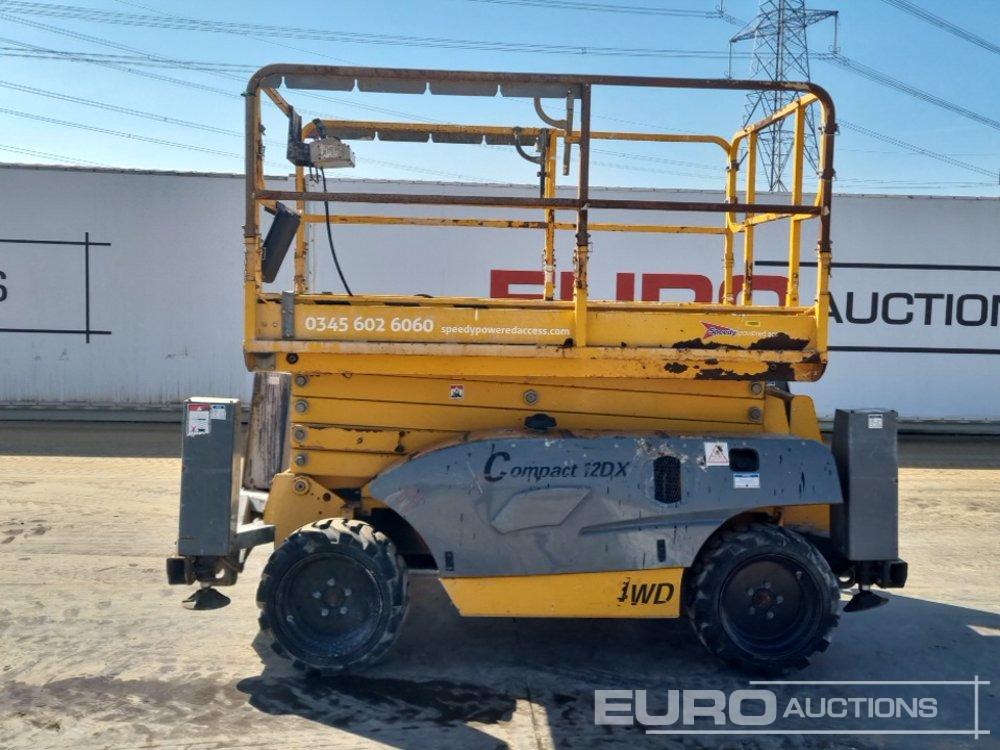 2019 Haulotte Compact 12 DX - Aerial platform: picture 2 2019 Haulotte Compact 12 DX - Aerial platform: picture 2