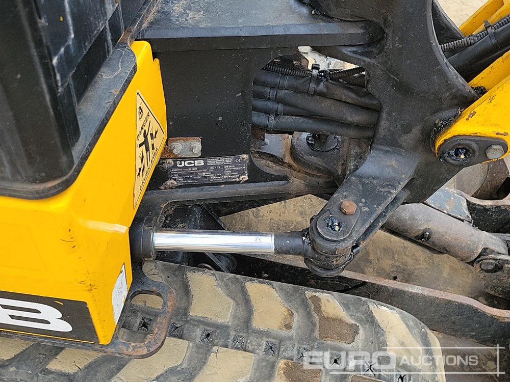 Mini excavator 2019 JCB 16C-1: picture 21