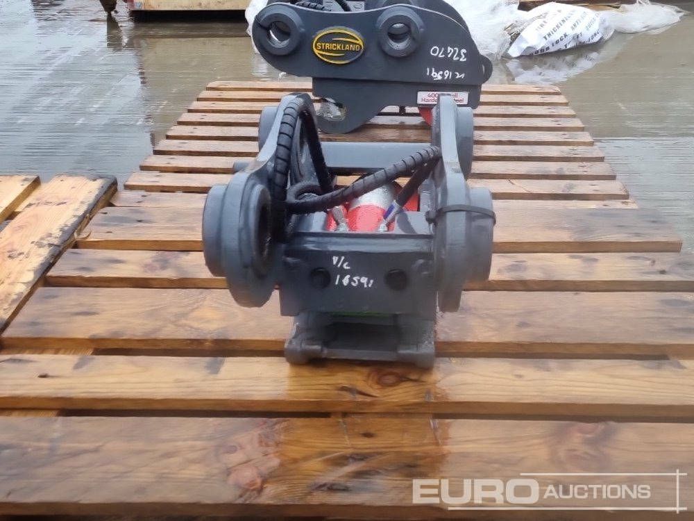 2019 Strickland Hydraulic Double Lock QH 60mm Pin to suit 10 Ton Excavator - Quick coupler: picture 4 2019 Strickland Hydraulic Double Lock QH 60mm Pin to suit 10 Ton Excavator - Quick coupler: picture 4