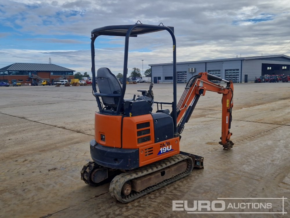 2020 Hitachi ZX19U-6 YR - Mini excavator: picture 5 2020 Hitachi ZX19U-6 YR - Mini excavator: picture 5