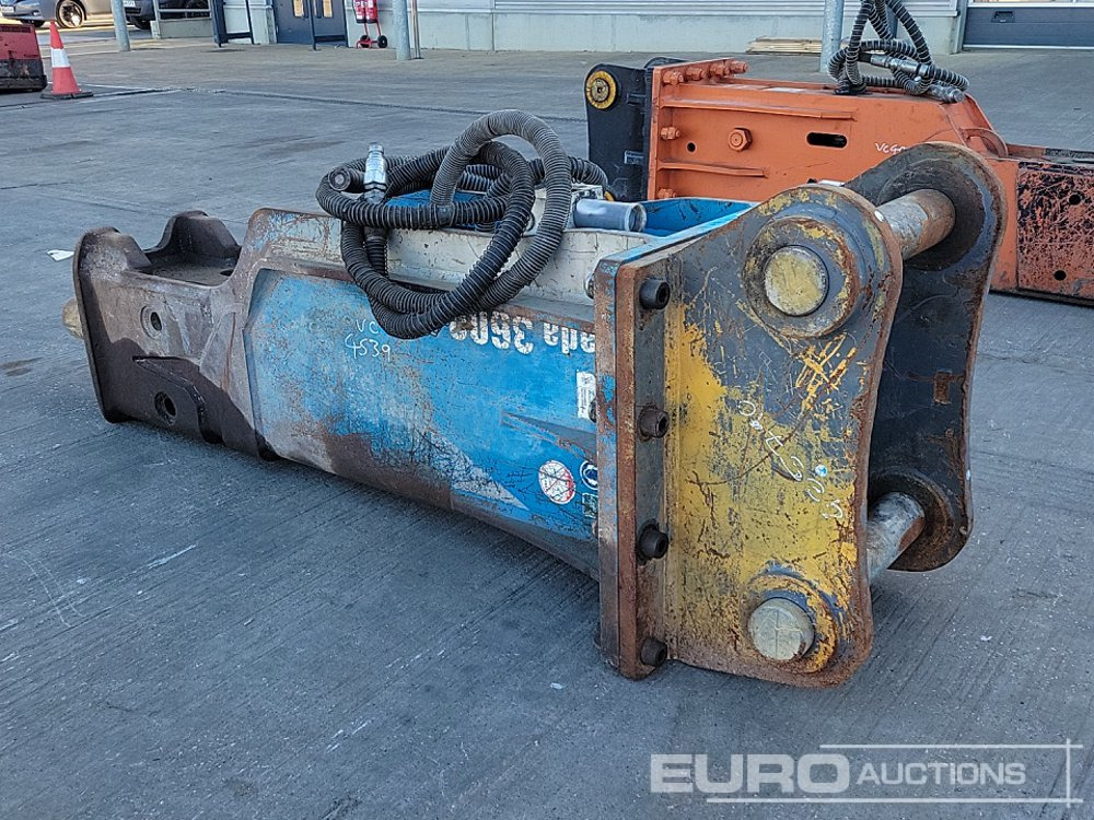 2020 Okada 3600 - Hydraulic hammer: picture 3 2020 Okada 3600 - Hydraulic hammer: picture 3