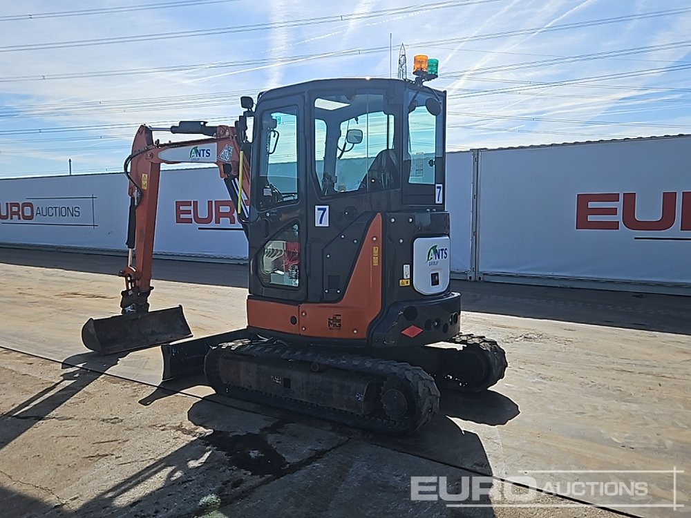 2021 Hitachi ZX33U-6 CLR - Mini excavator: picture 3 2021 Hitachi ZX33U-6 CLR - Mini excavator: picture 3