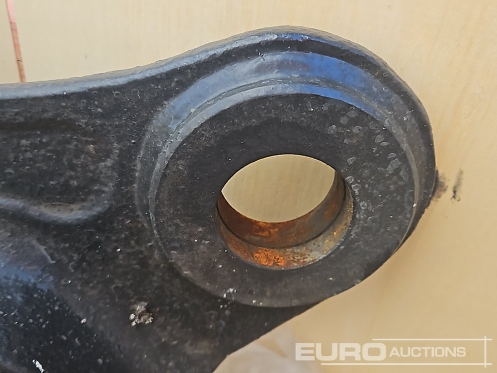 2024 Miller Hydraulic Double Lock QH 65mm Pin to suit 13 Ton Excavator - Quick coupler: picture 5 2024 Miller Hydraulic Double Lock QH 65mm Pin to suit 13 Ton Excavator - Quick coupler: picture 5