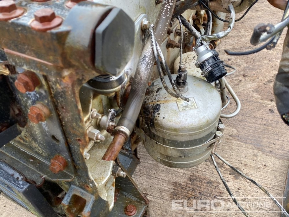 6 Cylinder Diesel Engine & Gearbox to suit Volvo Lorry - Construction equipment: picture 5 6 Cylinder Diesel Engine & Gearbox to suit Volvo Lorry - Construction equipment: picture 5