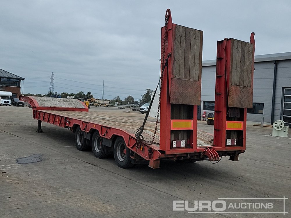 ARB Tri Axle Step Frame Low Loader Trailer, Out Riggers, Hydraulic Flip Toe Ramps - Low loader semi-trailer: picture 3 ARB Tri Axle Step Frame Low Loader Trailer, Out Riggers, Hydraulic Flip Toe Ramps - Low loader semi-trailer: picture 3