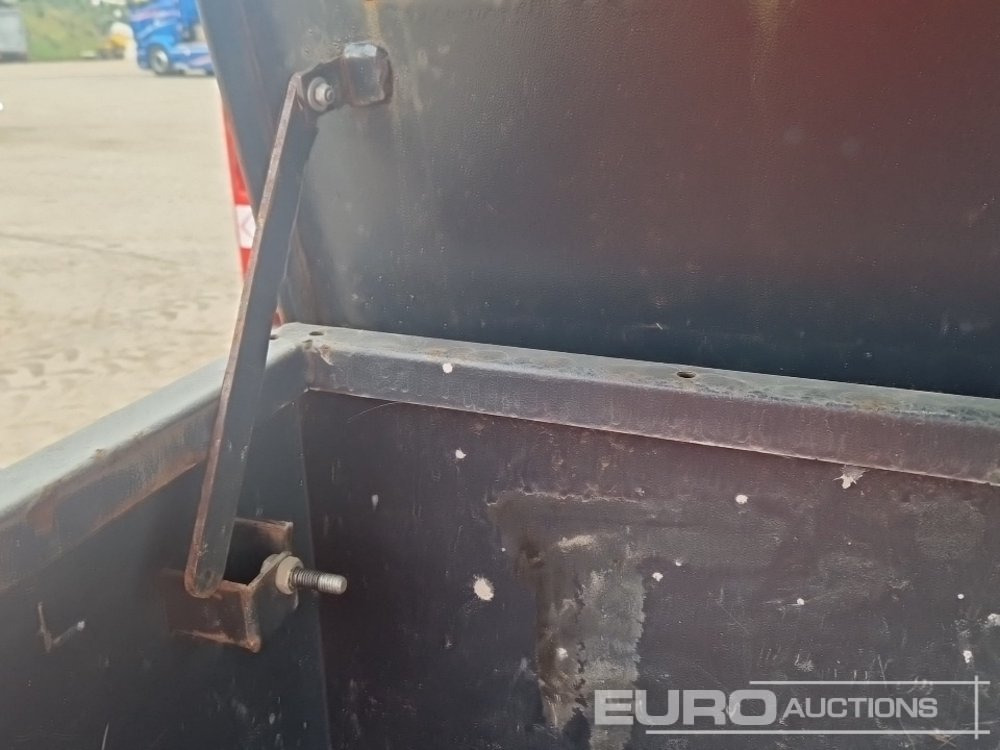 Armorgard Oxbox Site Tool Box - Construction equipment: picture 5 Armorgard Oxbox Site Tool Box - Construction equipment: picture 5