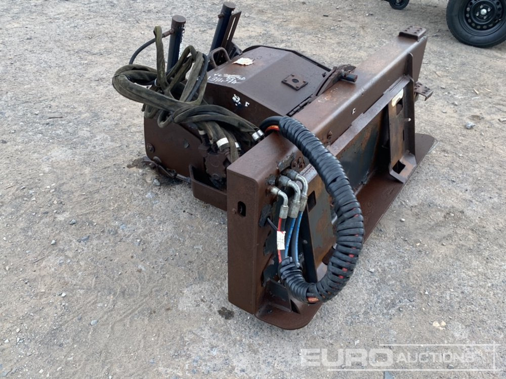 Bobcat 18 HYD PLANNER - Attachment for Excavator: picture 4 Bobcat 18 HYD PLANNER - Attachment for Excavator: picture 4