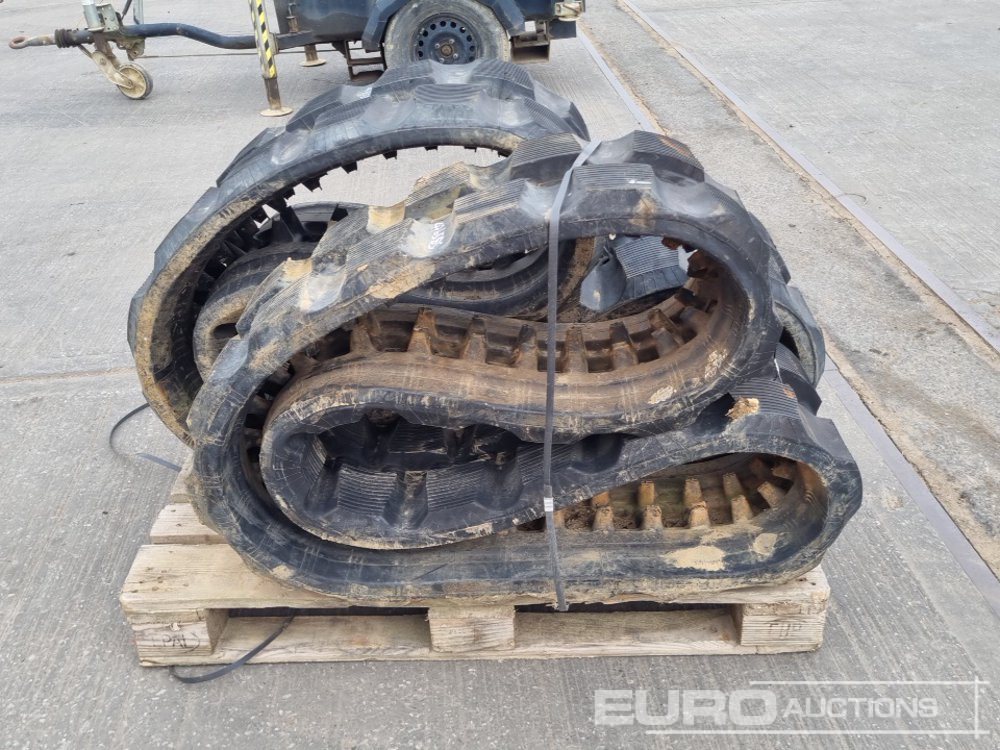 B320x84x50 Rubber Track, B450x86x55 Rubber Track - Track for Construction machinery: picture 2 B320x84x50 Rubber Track, B450x86x55 Rubber Track - Track for Construction machinery: picture 2