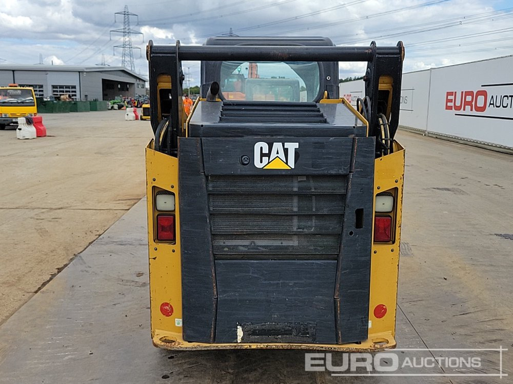 CAT 242D3 - Skid steer loader: picture 4 CAT 242D3 - Skid steer loader: picture 4