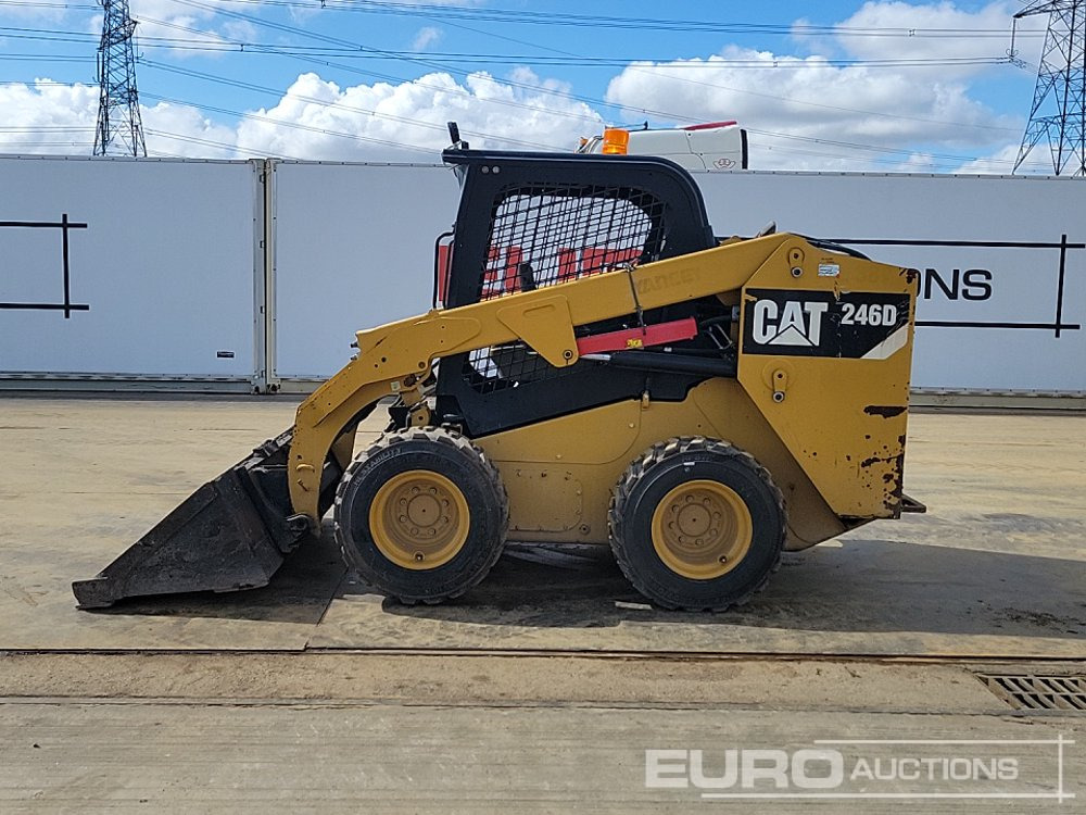 CAT 246D - Skid steer loader: picture 2 CAT 246D - Skid steer loader: picture 2