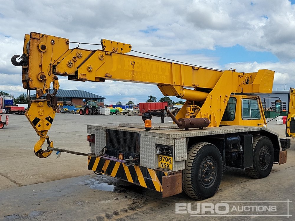 Coles 4x4 Crane, Stabilisers, WLI, Manual Gearbox - Mobile crane: picture 5 Coles 4x4 Crane, Stabilisers, WLI, Manual Gearbox - Mobile crane: picture 5