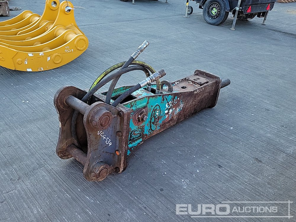 Demaco Hydraulic Breaker 65mm Pin to suit 13 Ton Excavator - Hydraulic hammer: picture 5 Demaco Hydraulic Breaker 65mm Pin to suit 13 Ton Excavator - Hydraulic hammer: picture 5