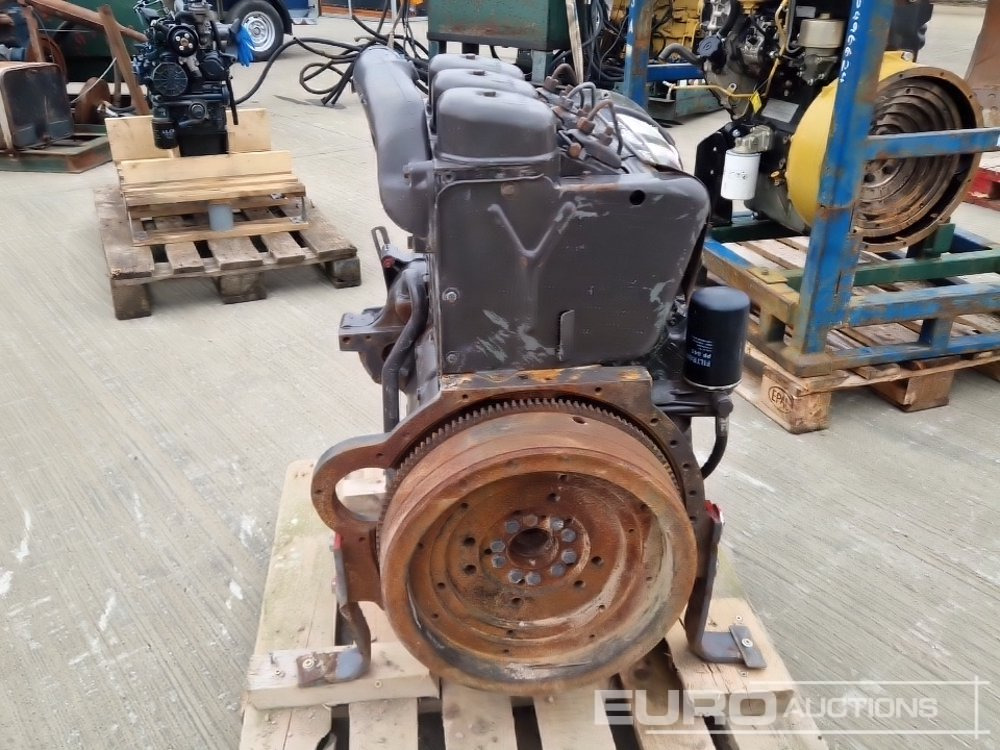 Deutz 3 Cylinder Engine - Engine: picture 4 Deutz 3 Cylinder Engine - Engine: picture 4