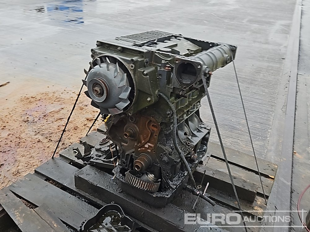 Deutz 3 Cylinder Engine - Engine: picture 5 Deutz 3 Cylinder Engine - Engine: picture 5