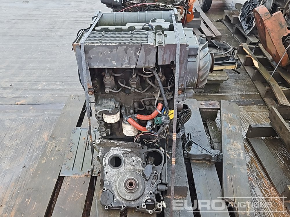 Deutz 3 Cylinder Engine - Engine: picture 2 Deutz 3 Cylinder Engine - Engine: picture 2