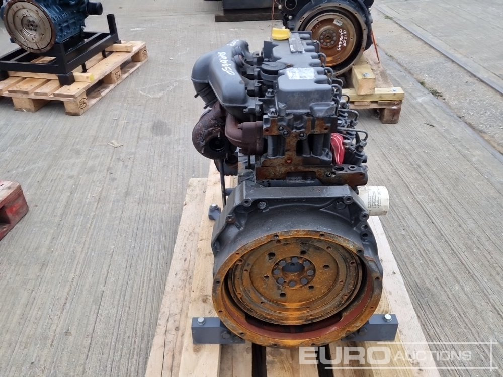 Deutz 4 Cylinder Engine - Engine: picture 4 Deutz 4 Cylinder Engine - Engine: picture 4