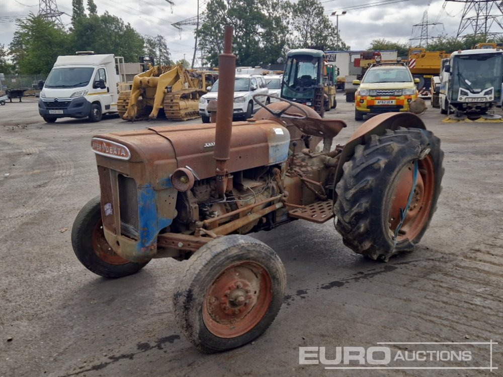 Fordson 2WD Tractor - Farm tractor: picture 1 Fordson 2WD Tractor - Farm tractor: picture 1