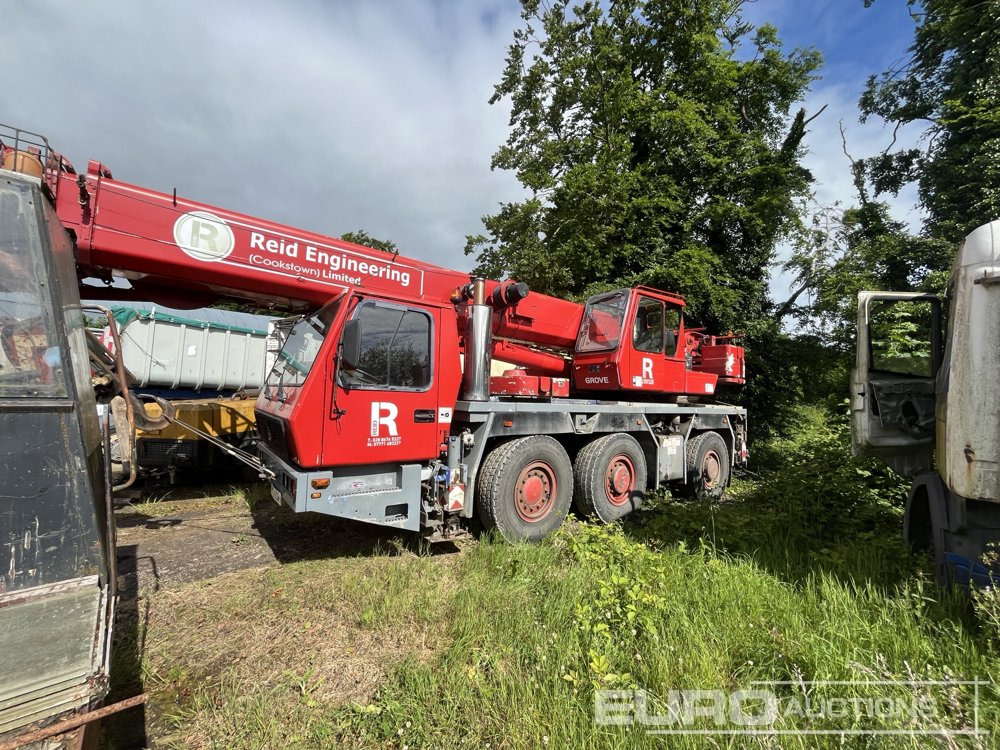 Grove GMK3050 - All terrain crane: picture 1 Grove GMK3050 - All terrain crane: picture 1