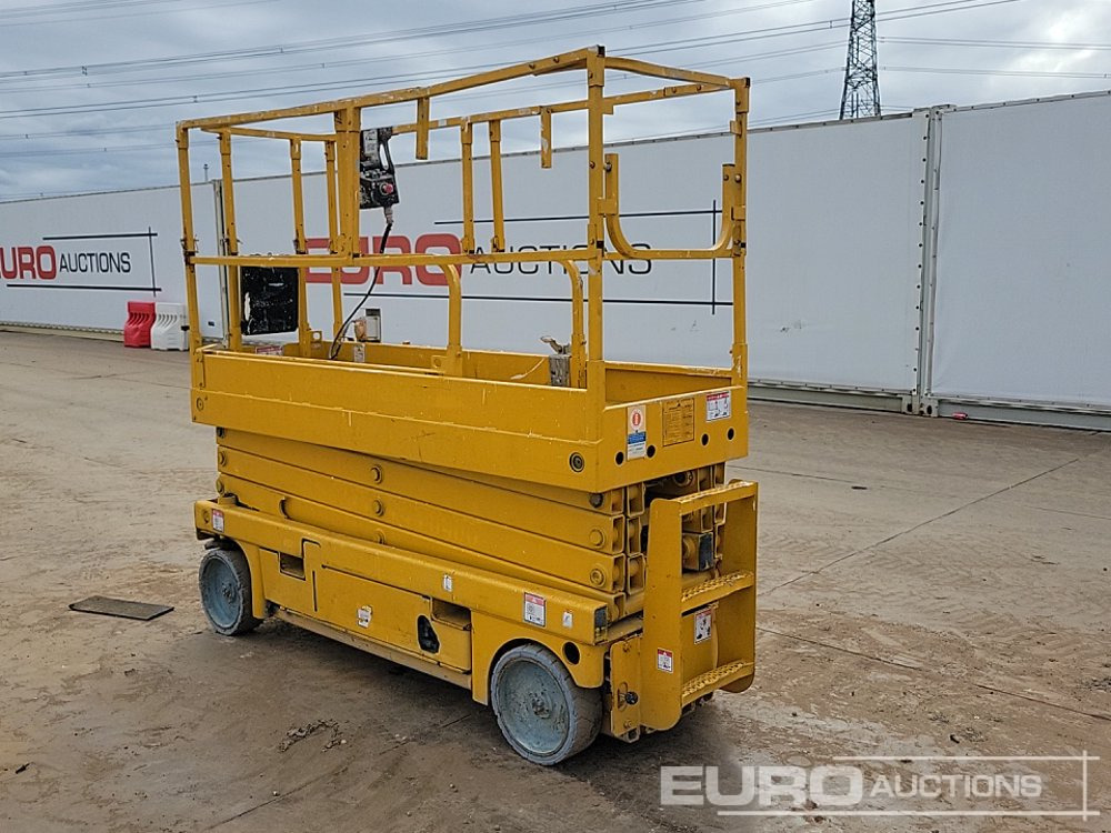 Haulotte Compact 8 - Aerial platform: picture 3 Haulotte Compact 8 - Aerial platform: picture 3