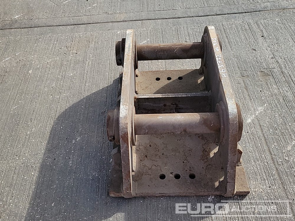 Head Stock 80mm Pin to suit 20 Ton Excavator - Hydraulic hammer: picture 4 Head Stock 80mm Pin to suit 20 Ton Excavator - Hydraulic hammer: picture 4
